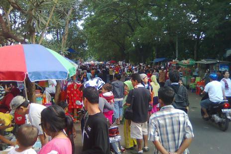 Pasar Tiban Kalibata Selalu Ramai Pengunjung